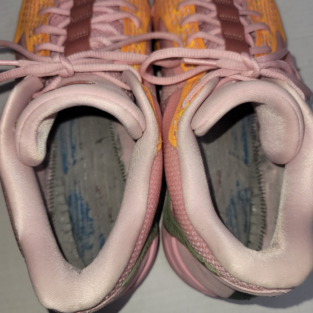 NIKE Sabrina  1 West Coast Baskstball Running Shoe  FQ3381. Women Size 15 - Picture 8 of 9